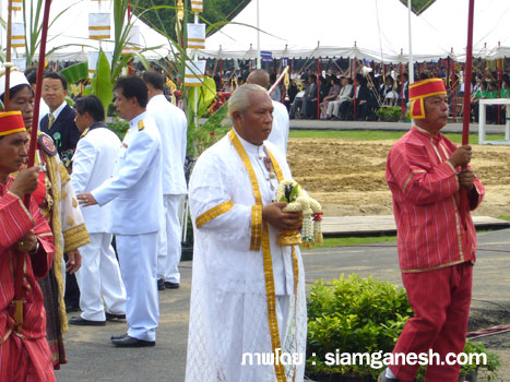 พระราชพิธีวันพืชมงคล พระยาแรกนาขวัญ